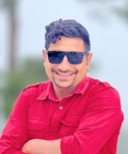 गुरुदेव खनाल